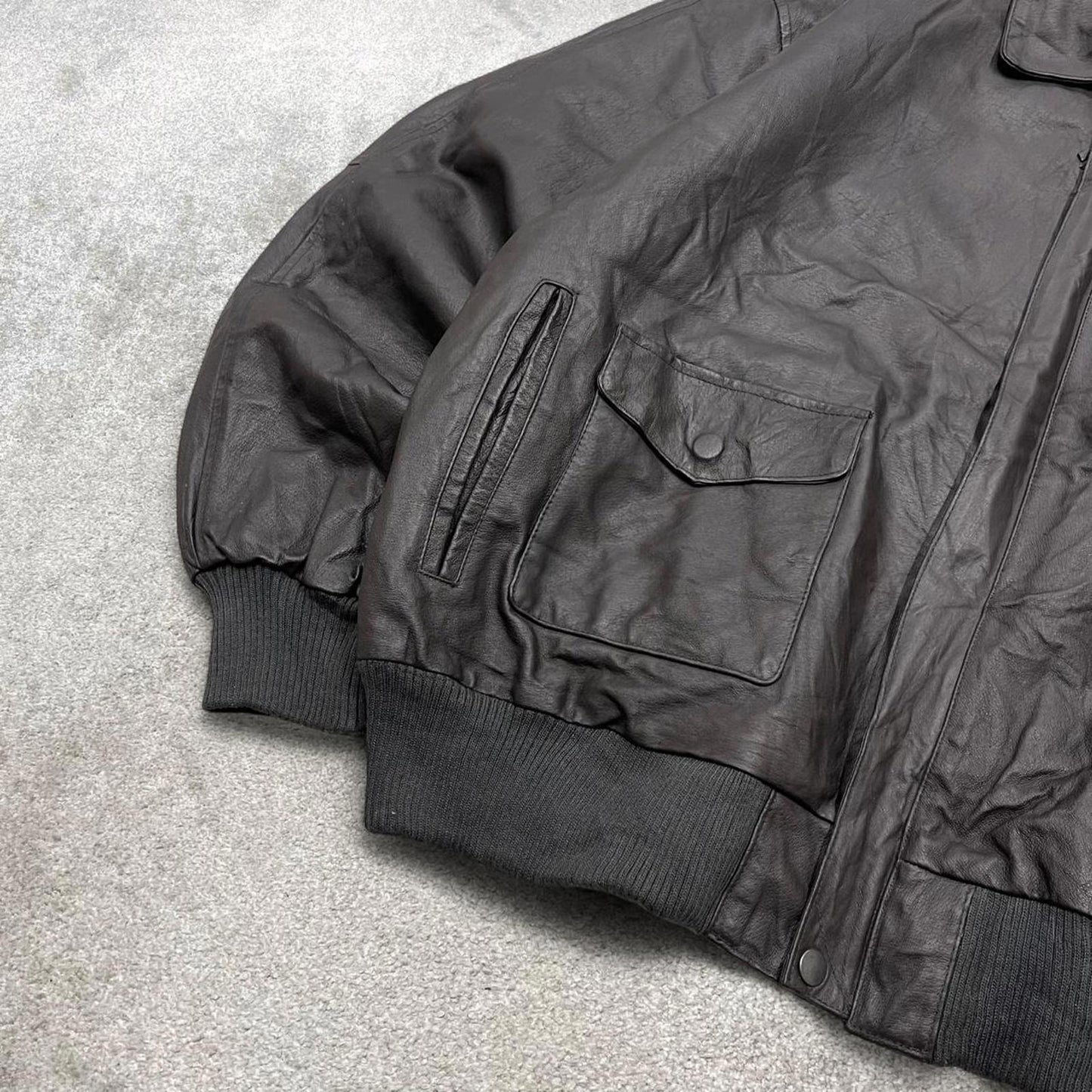Vintage leather flight aviator bomber jacket black Burk’s Bay boxy genuine leather flight coat