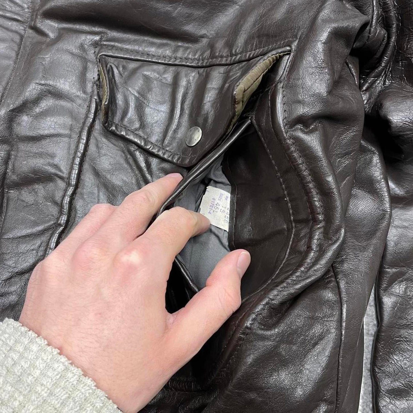 Vintage leather flight aviator bomber jacket brown Cooper boxy genuine leather flying coat