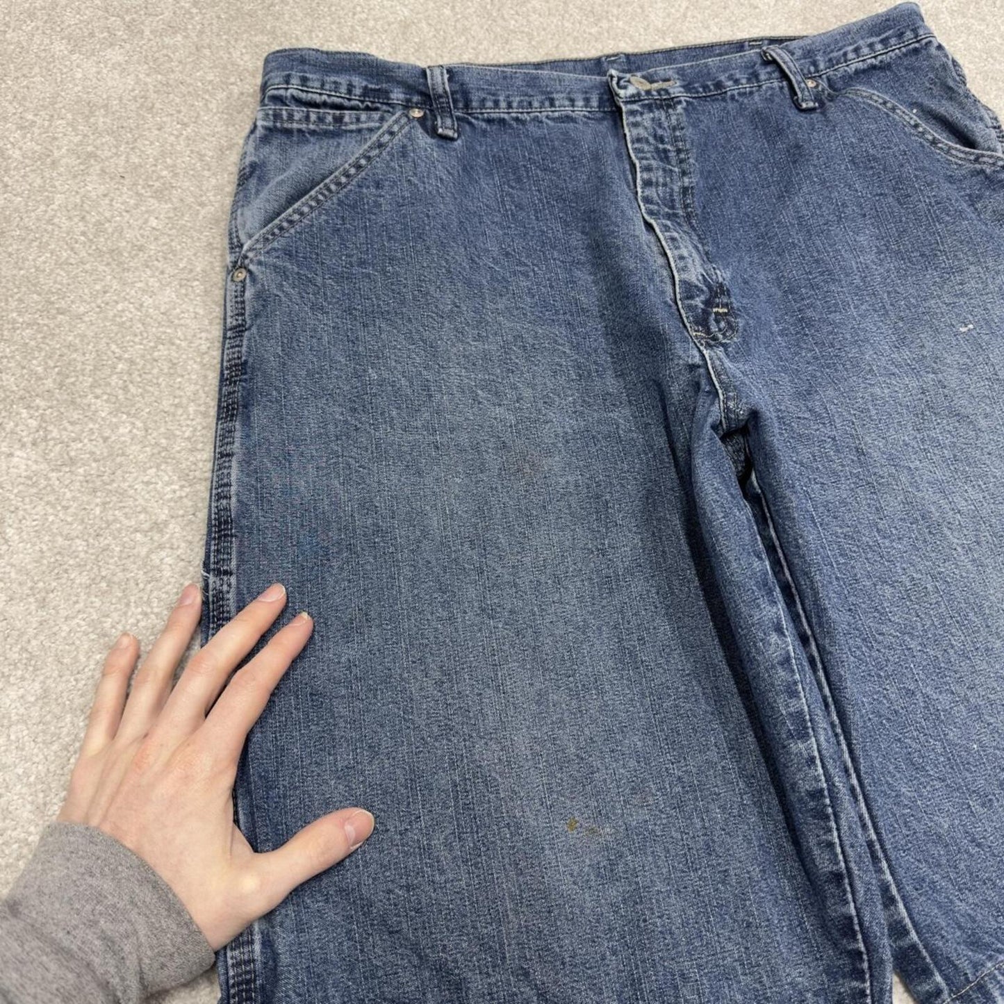 Y2k Wrangler carpenter shorts skater style blue W38 Denim loose summer jorts