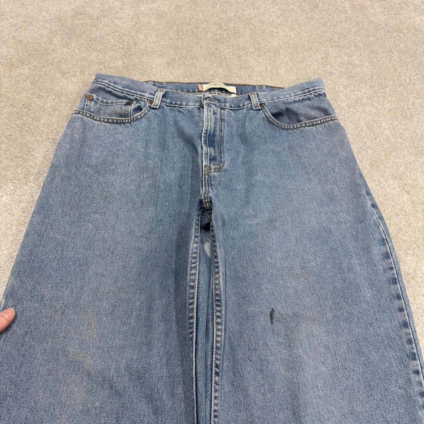 Y2K baggy Levi’s 560 jeans wide leg blue Loose comfort fit denim pants red tab logo