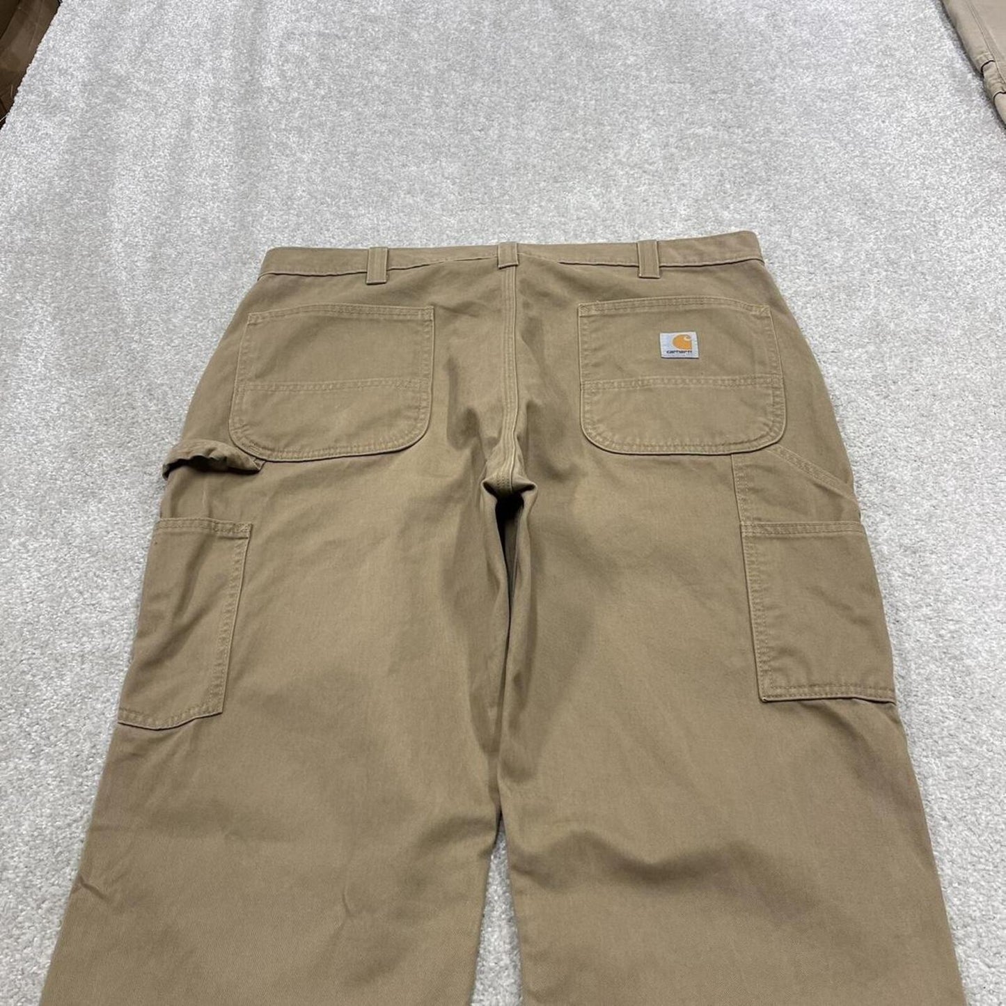 Carhartt carpenter jeans work pants Khaki brown W38L32 Relaxed fit skate style workwear trousers