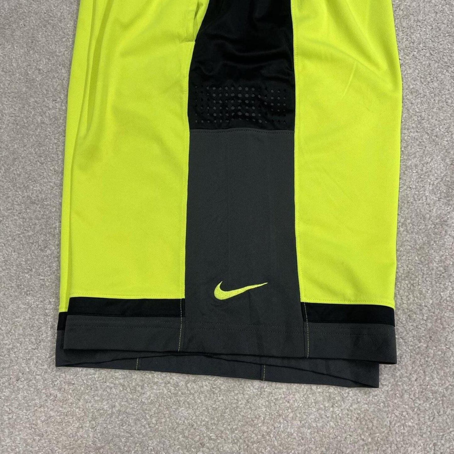 Baggy Nike sports shorts y2k green Basketball style comfy loose floaty summer gym shorts