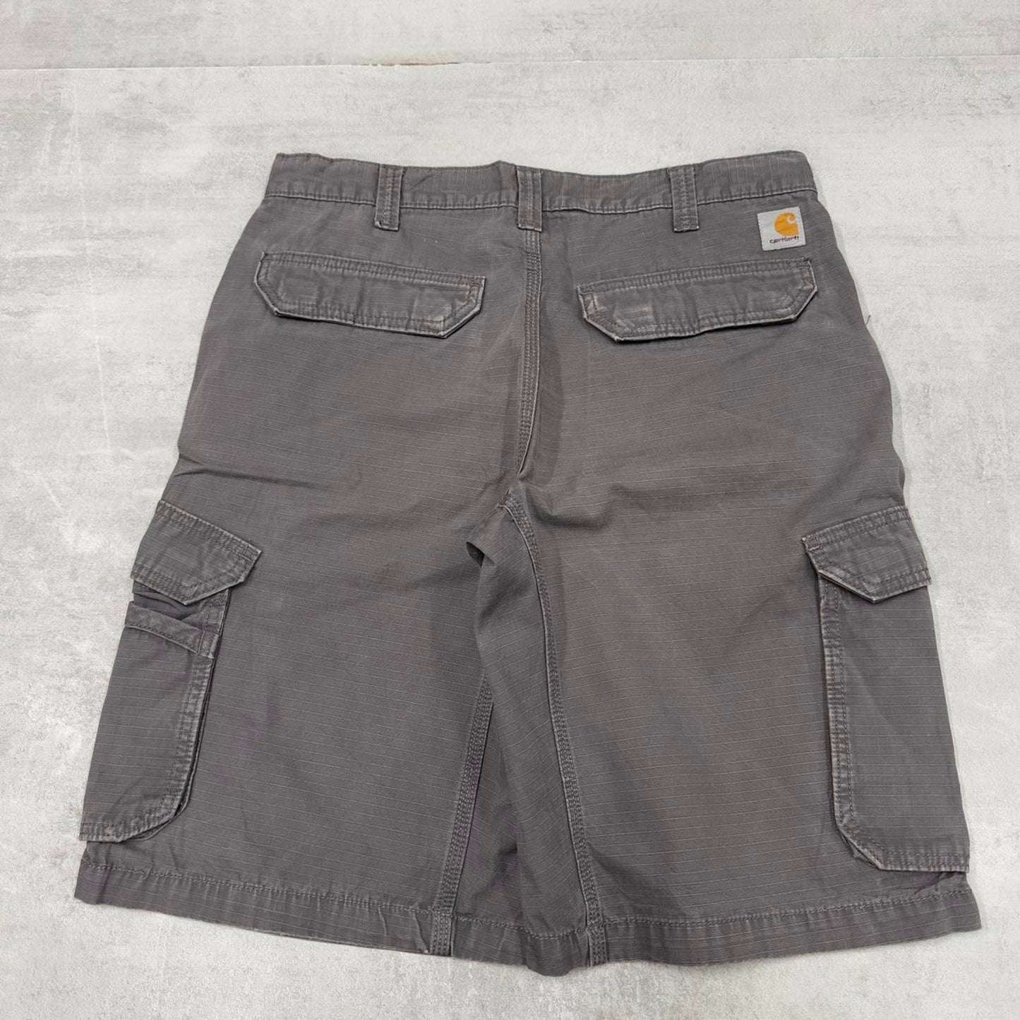 Baggy Carhartt cargo shorts W34