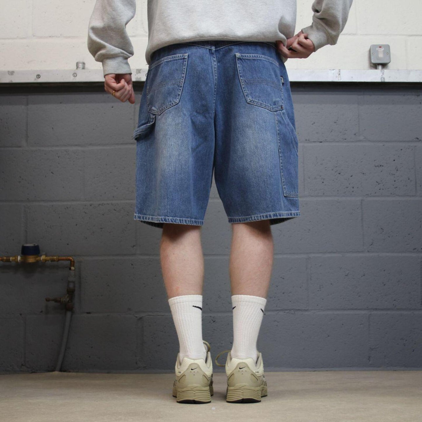 Baggy denim carpenter shorts cargo blue Aeropostale skater style surf jorts