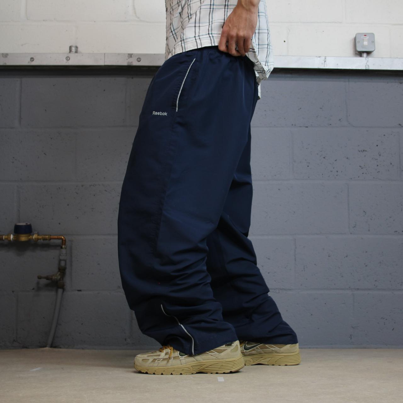 Baggy Y2K Reebok tracksuit bottoms navy XL Wide leg mesh lined track pants