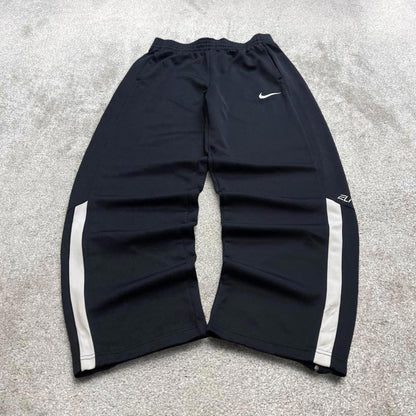 Black baggy Nike trackies Medium y2k style Dri-Fit joggers print Swoosh logo track pants