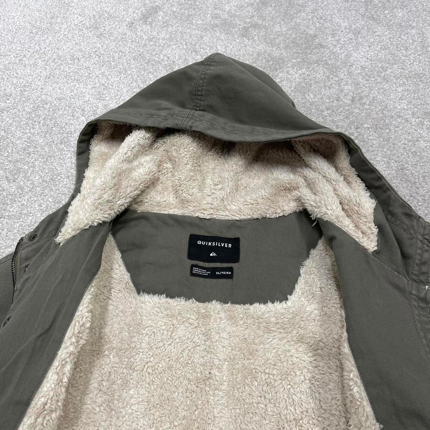 00s Quiksilver technical parka jacket XL men's green y2k style hooded Sherpa lined coat