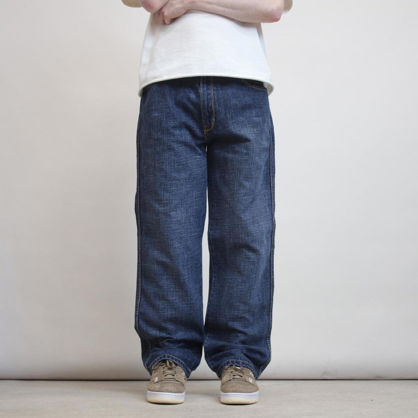Mens DKNY baggy embroidered jeans W34 L30 loose blue Y2K hip hop embroidered design
