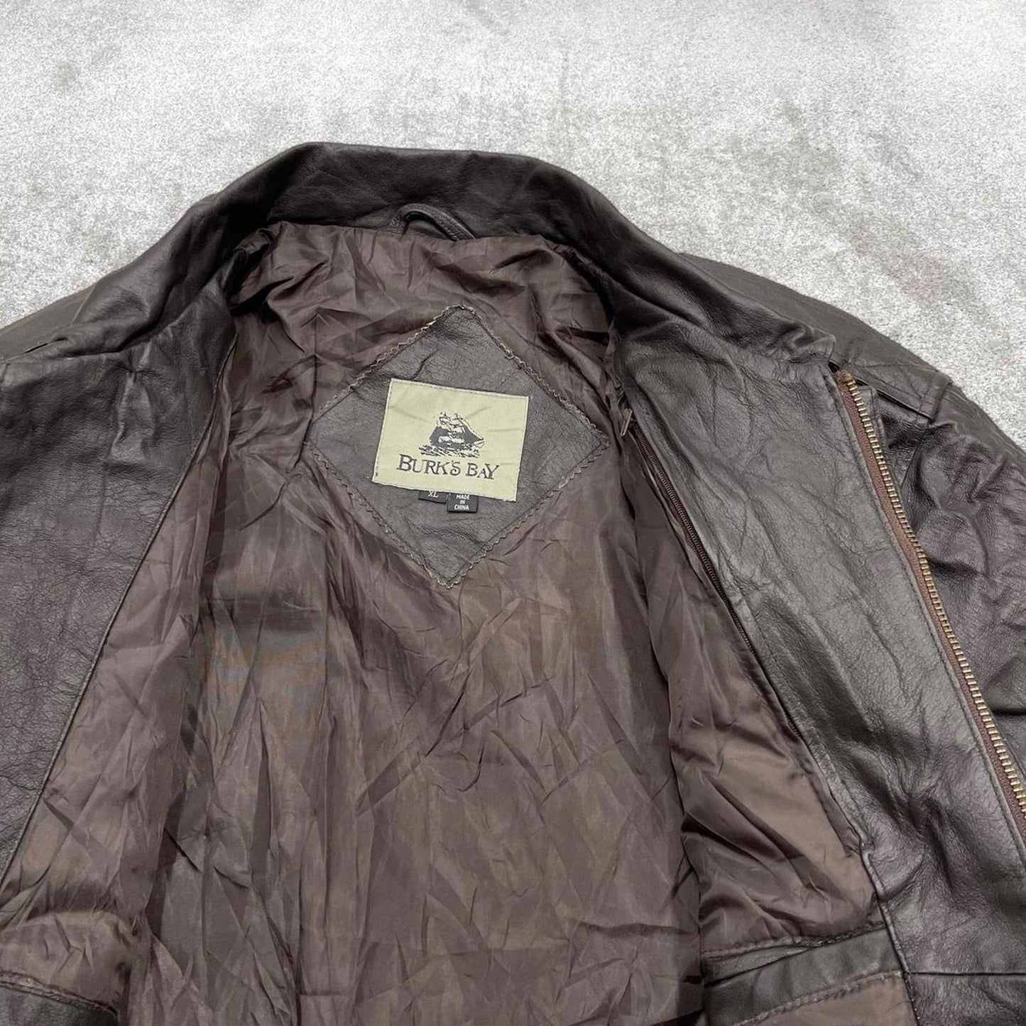 Vintage leather flight aviator bomber jacket black Burk’s Bay boxy genuine leather flight coat