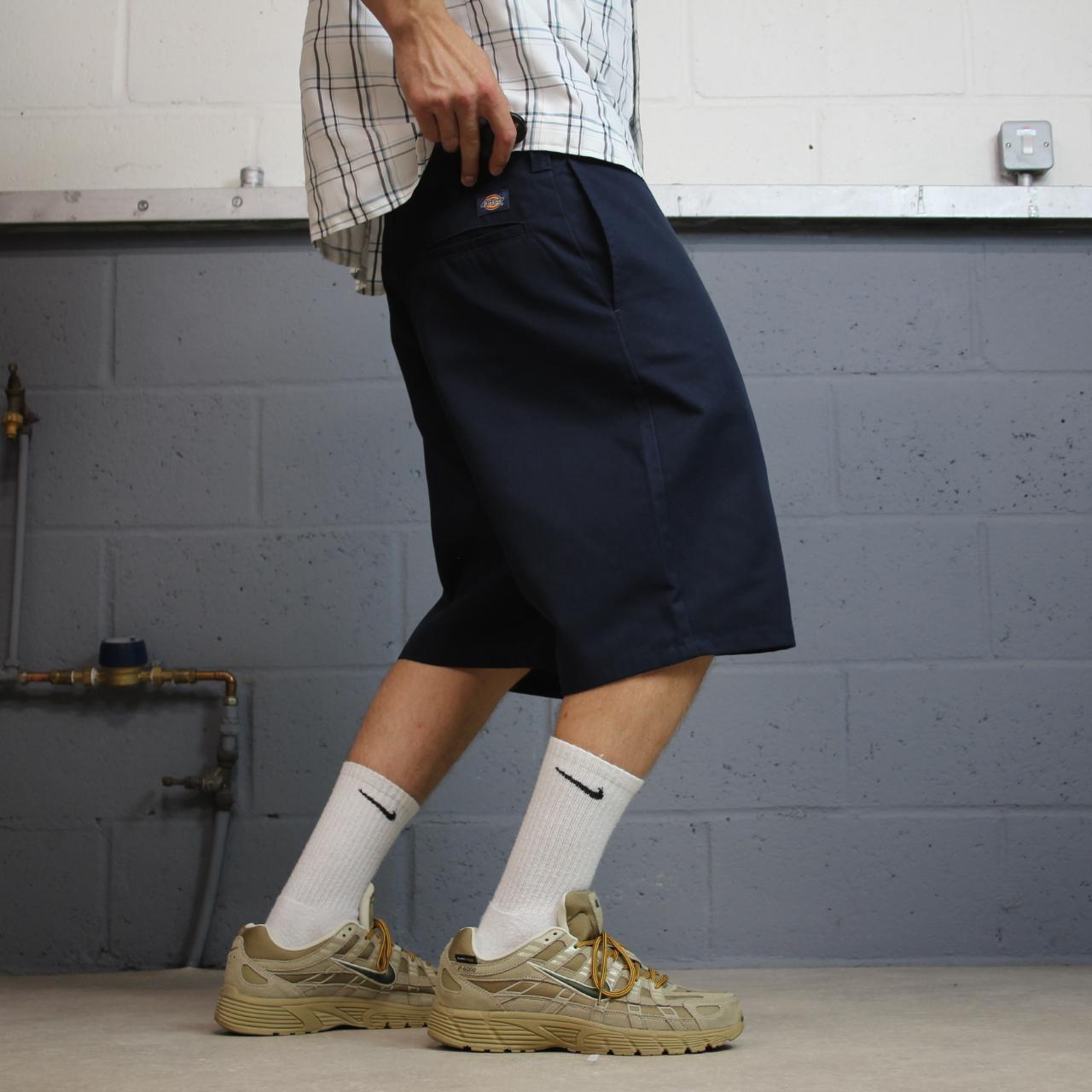 Dickies chino shorts loose leg navy Twill chino loose skater style shorts