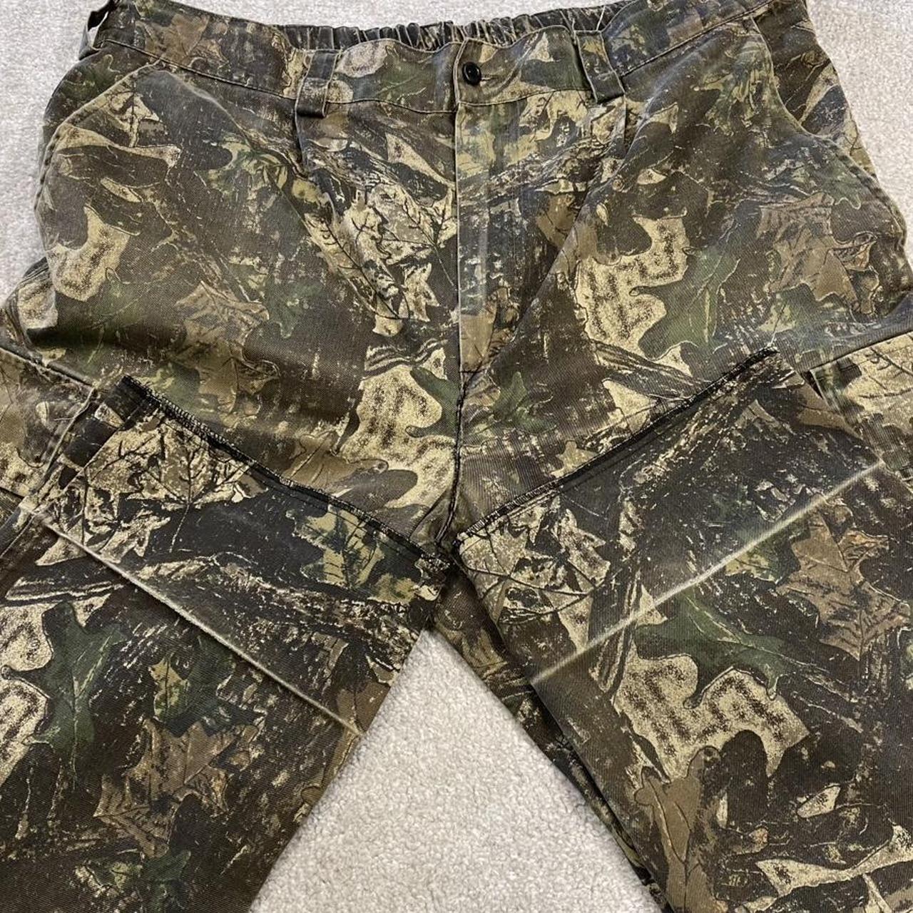 Vintage camo cargo pants khaki Loose floaty camouflage Y2K hunting trousers