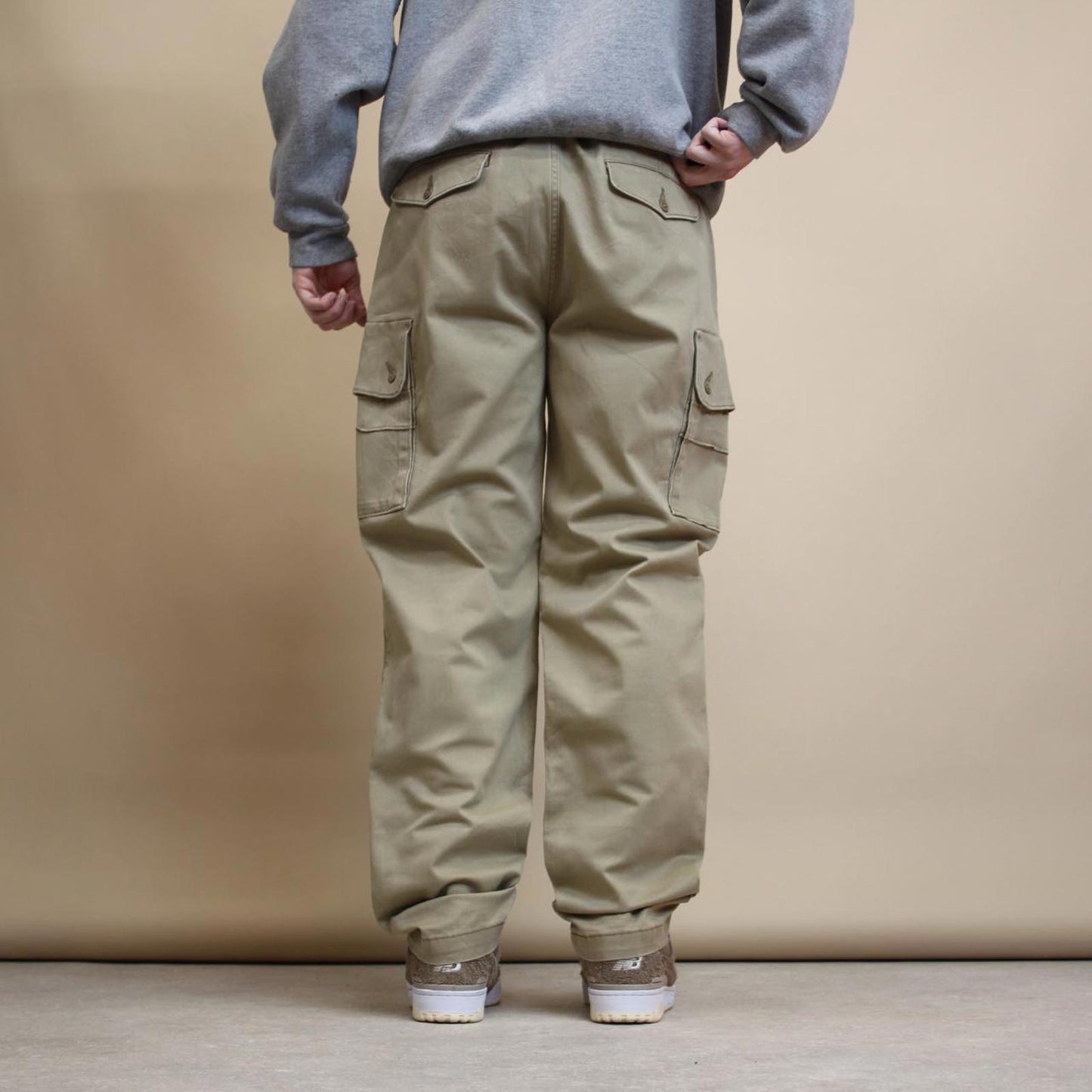 Khaki Beige Levi's cargo pants W36L31
