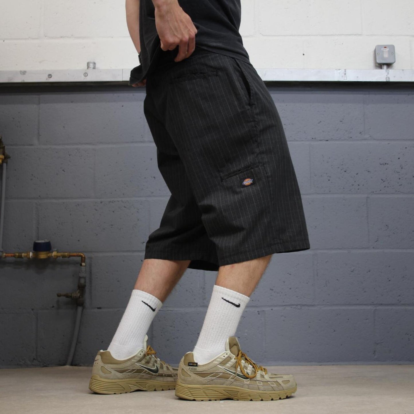 Dickies baggy checkered shorts carpenter black grey Check surf style skater shorts long leg