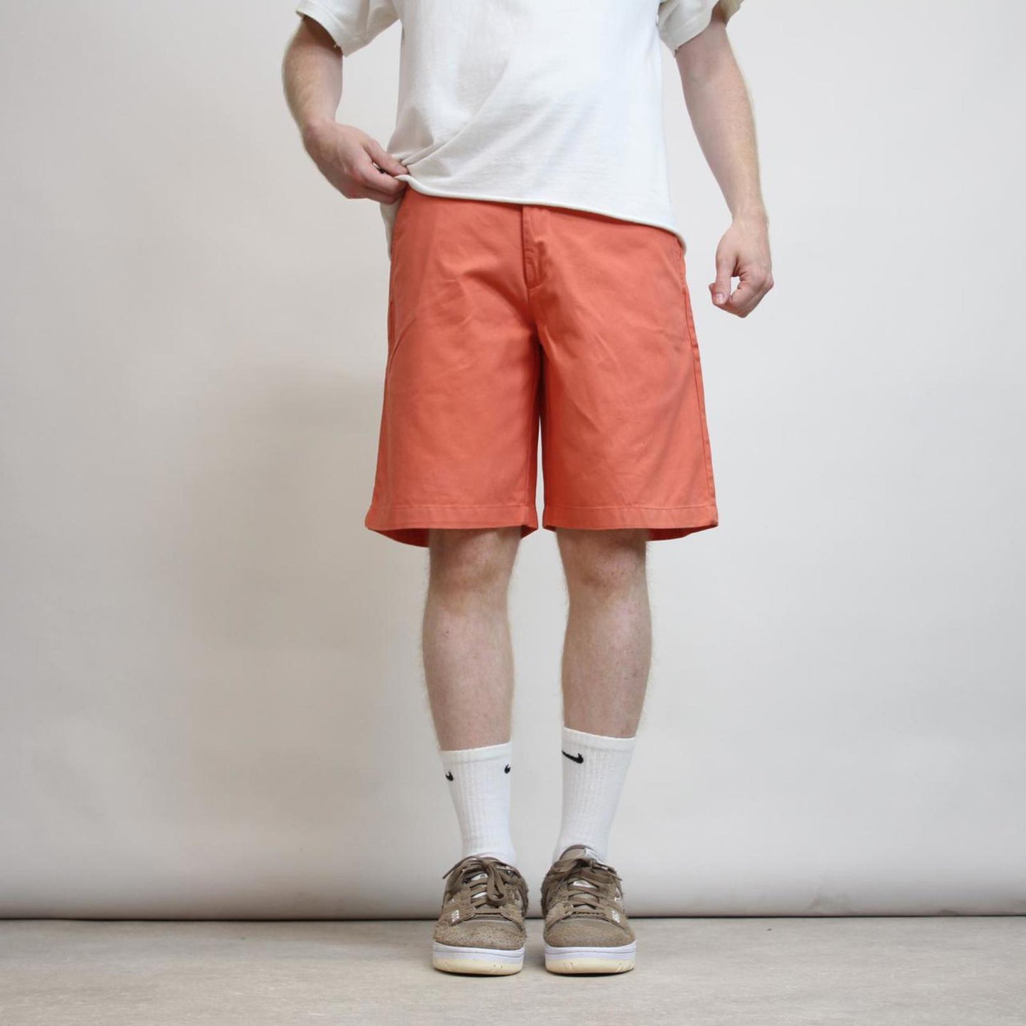 Orange Lee shorts W32