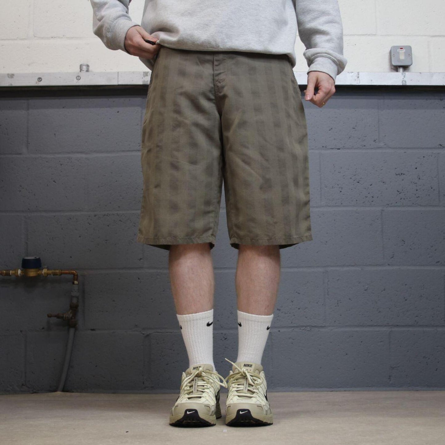 Dickies baggy checkered carpenter shorts khaki Twill chino skater style shorts loose long leg