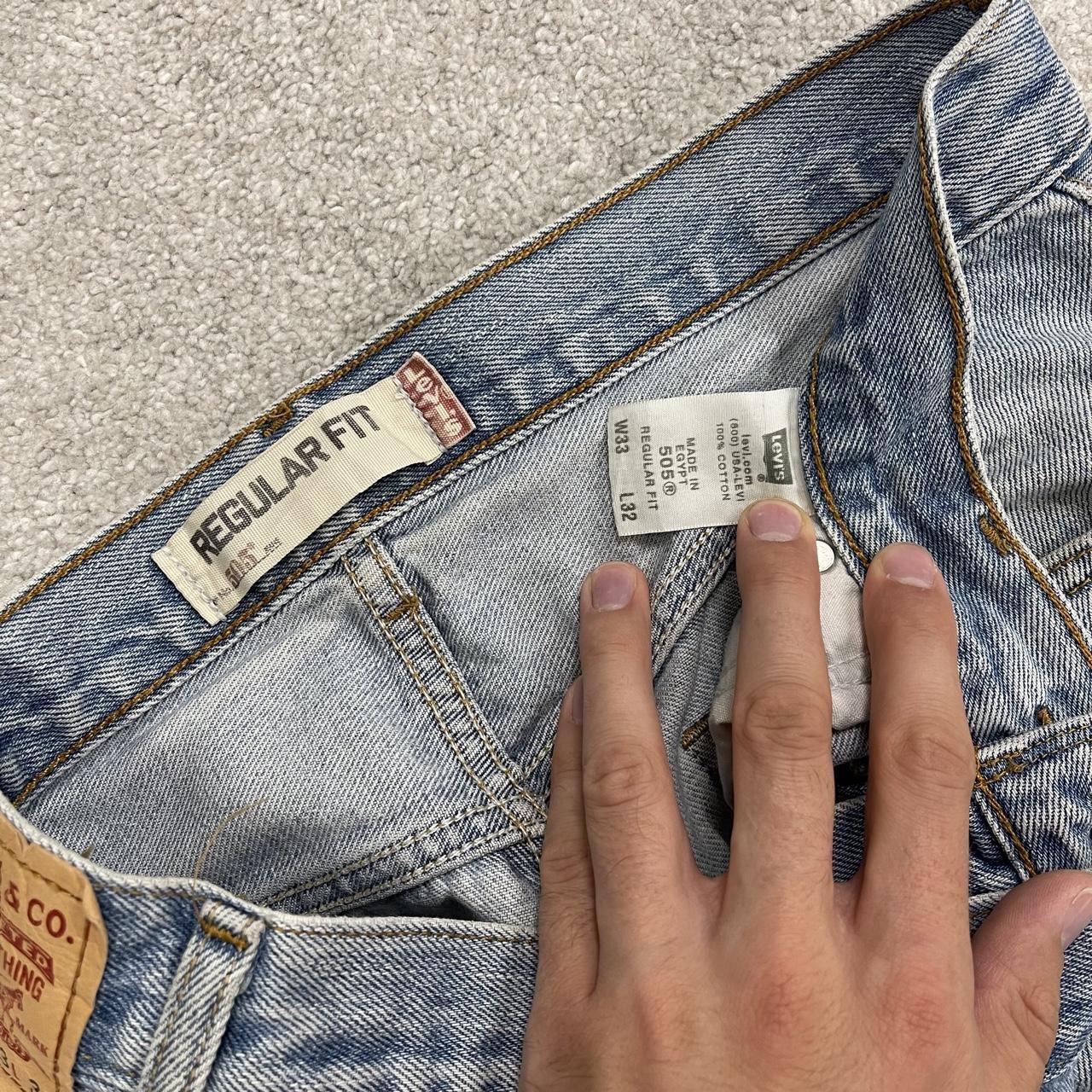Y2K Levi’s 505 jeans straight leg light wash blue Straight fit 5 pocket pants red tab logo