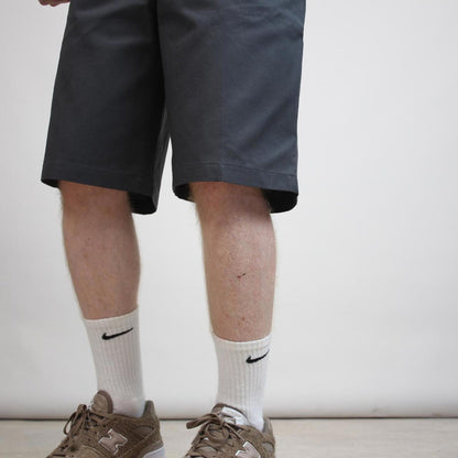 Baggy Dickies shorts W34