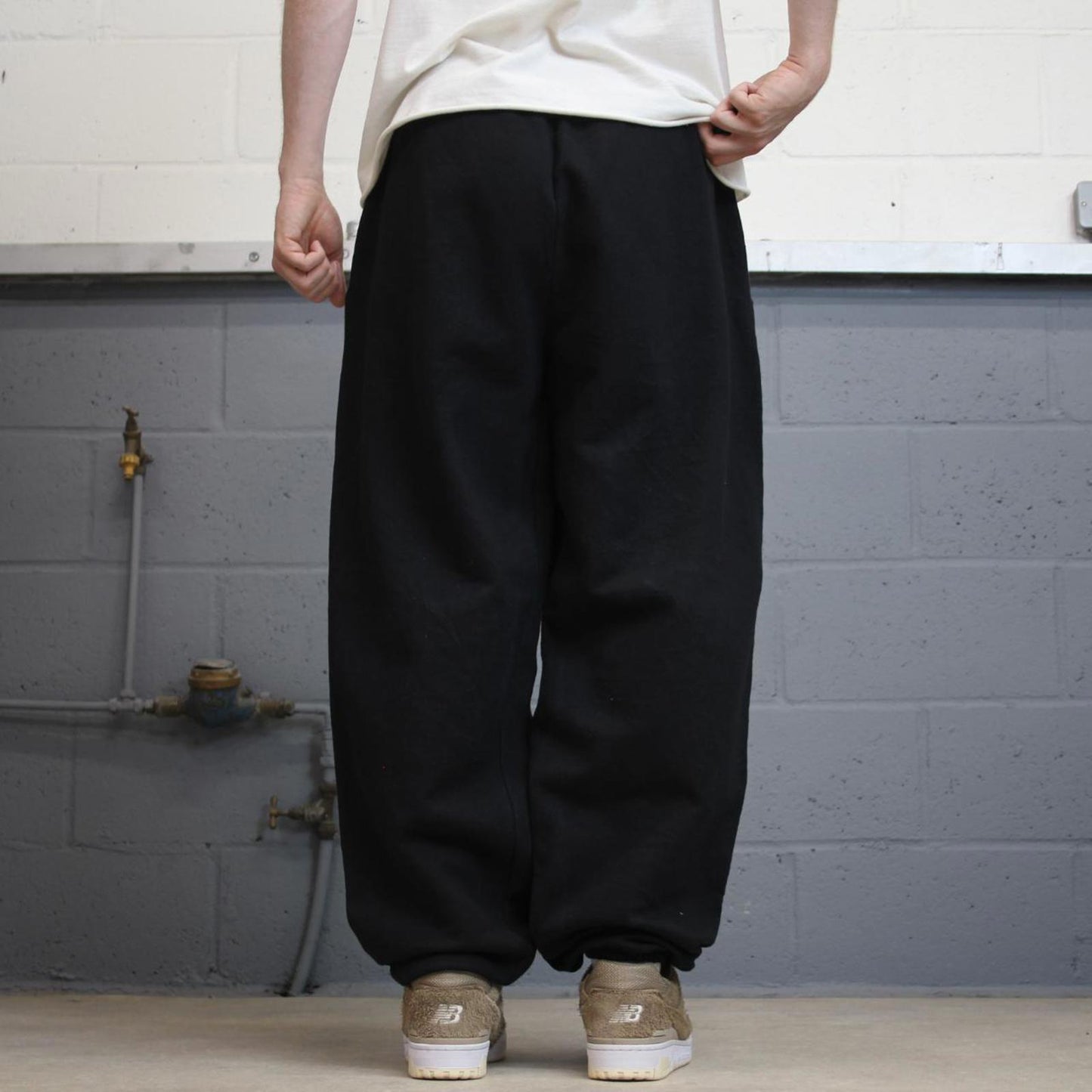 Baggy Champion tracksuit bottoms joggers M y2k black track pants embroidered casual gym wear sporty