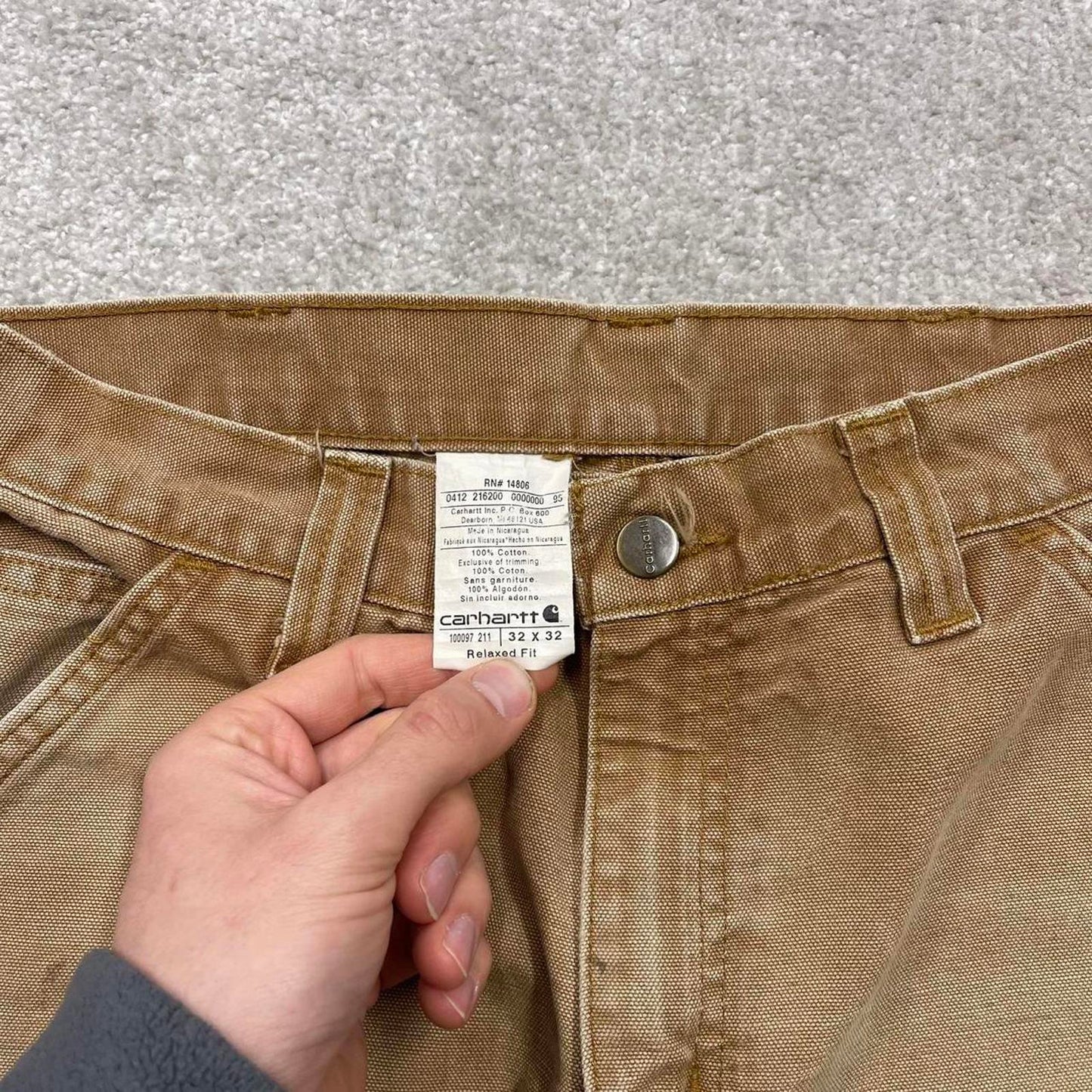 Vintage Carhartt carpenter jeans tan brown Loose relaxed fit canvas skate style workwear cargo pants