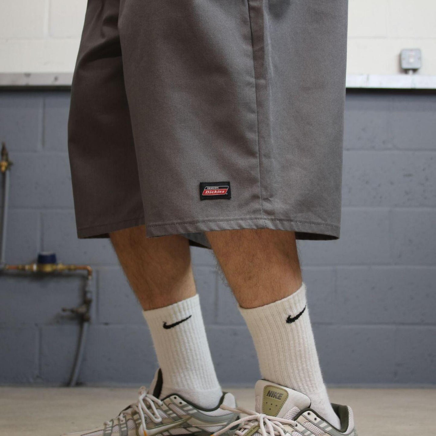 Dickies extra baggy shorts carpenter grey Twill chino skater style shorts wide long leg