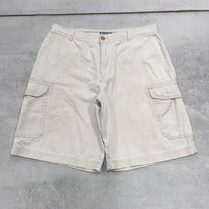 Beige IZOD cargo shorts W34