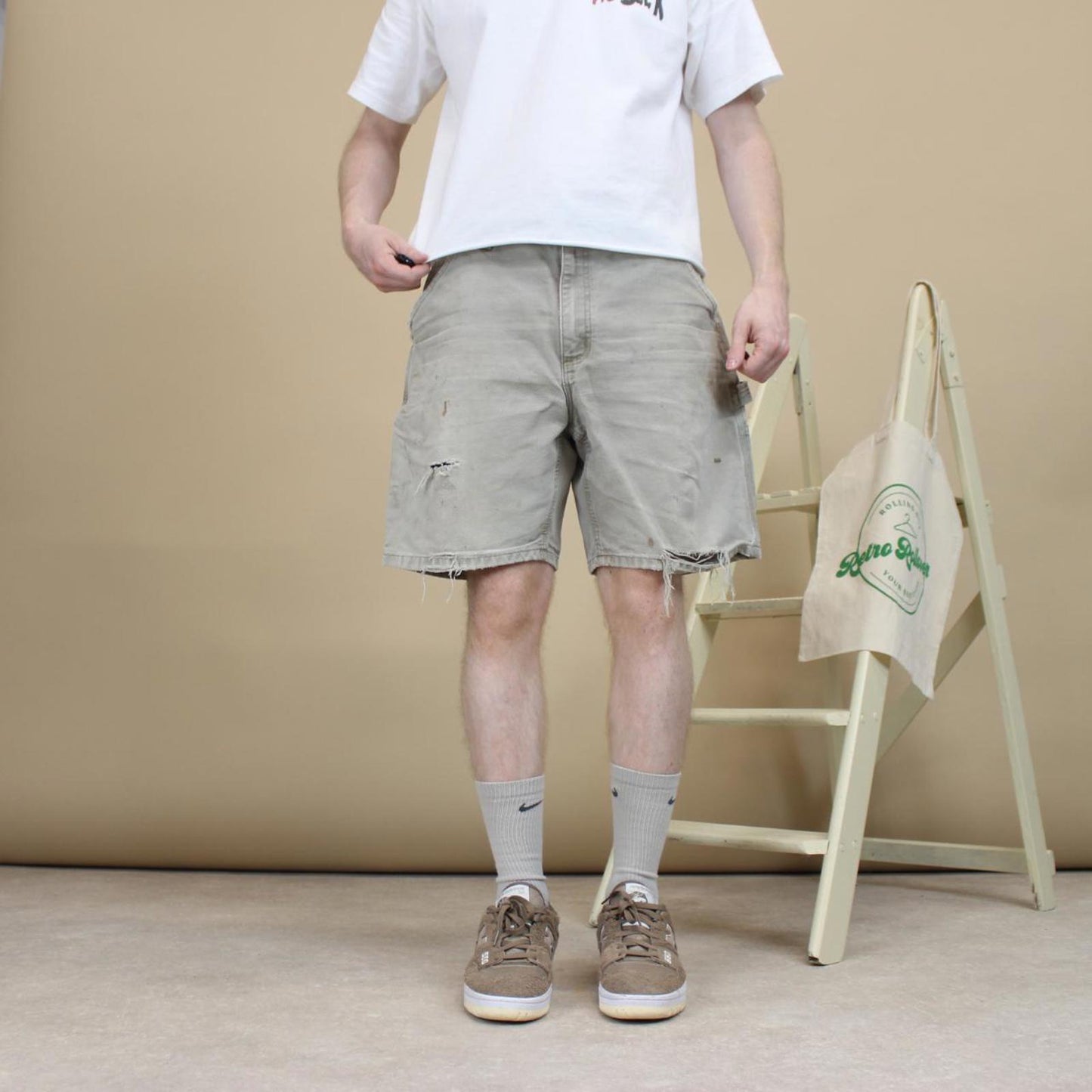 Stone Carhartt carpenter shorts 33