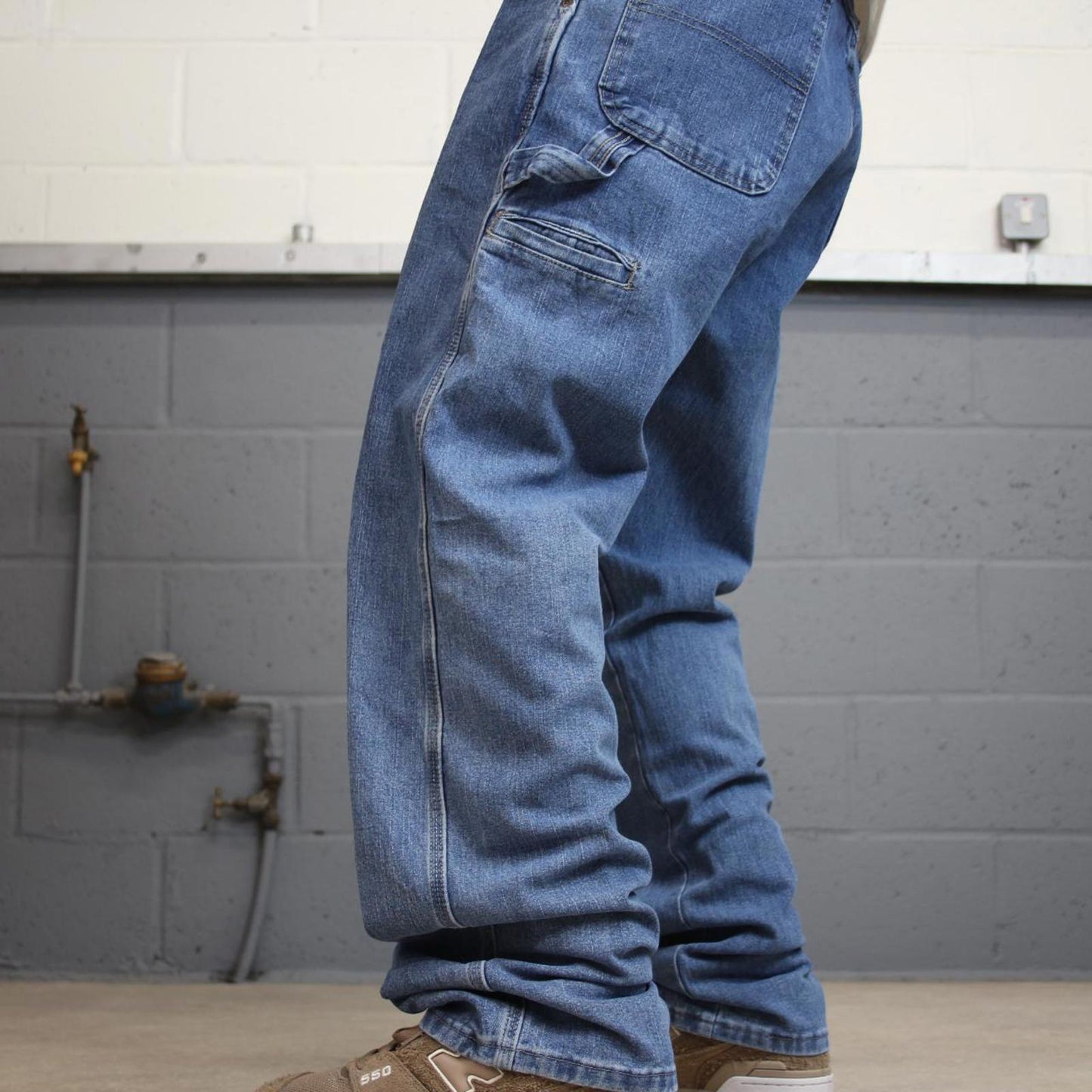 Blue Wrangler carpenter jeans W36L34 loose cargo skater style jeans