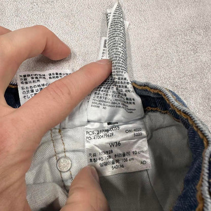 Mens Levi’s jorts W36