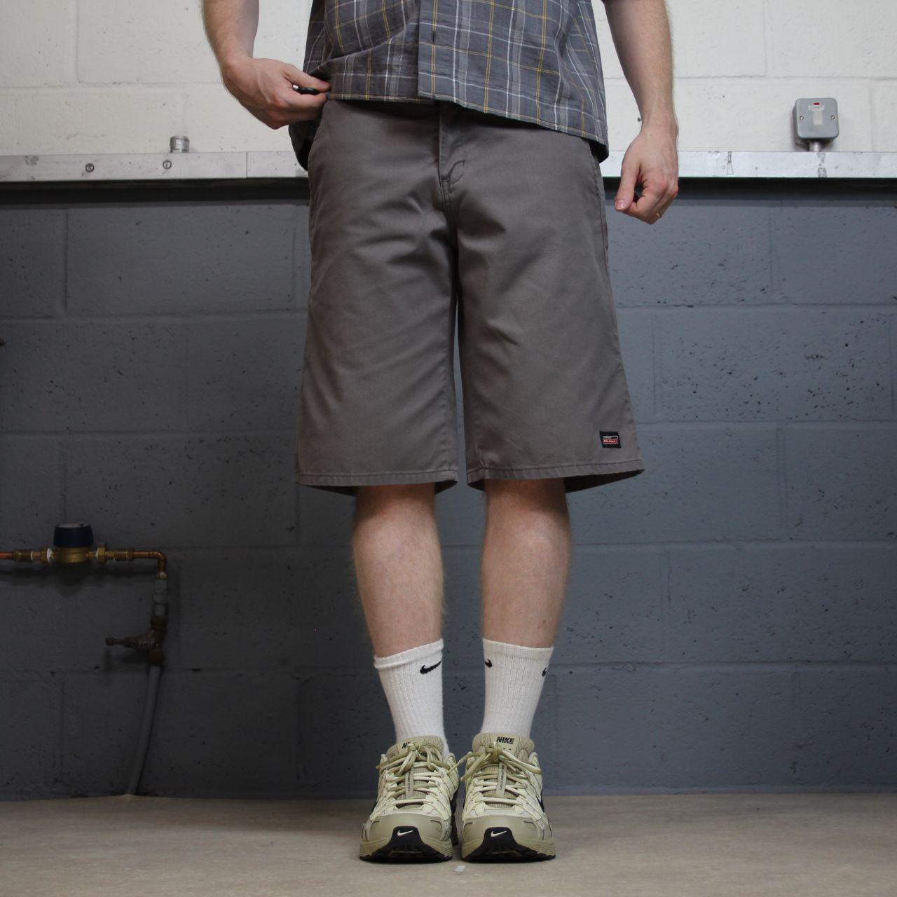 Dickies carpenter chino shorts loose grey Twill chino skater style shorts long leg
