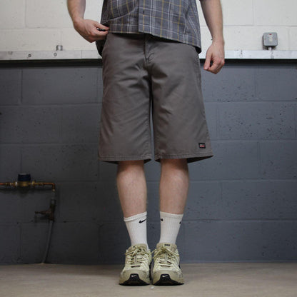 Dickies carpenter chino shorts loose grey Twill chino skater style shorts long leg