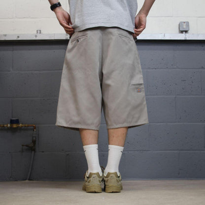 Dickies baggy chino shorts carpenter grey Chino style skater shorts long loose leg festival
