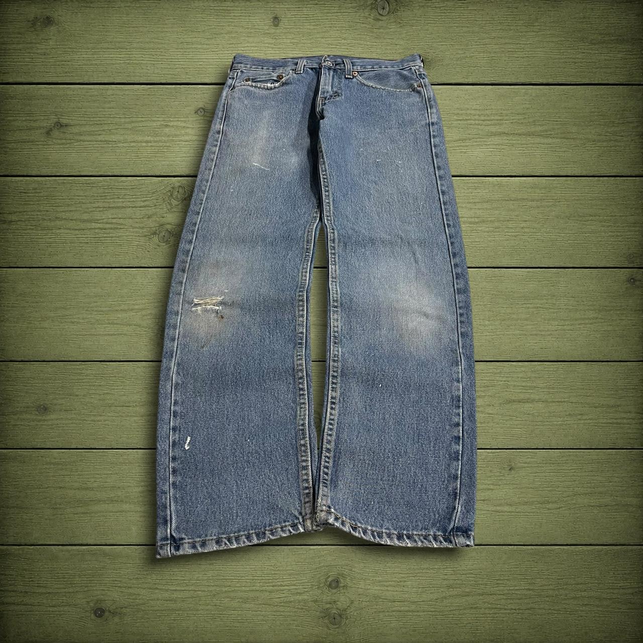 Y2K Levi’s 505 jeans straight leg washed blue Straight fit 5 pocket pants belt loops red tab logo