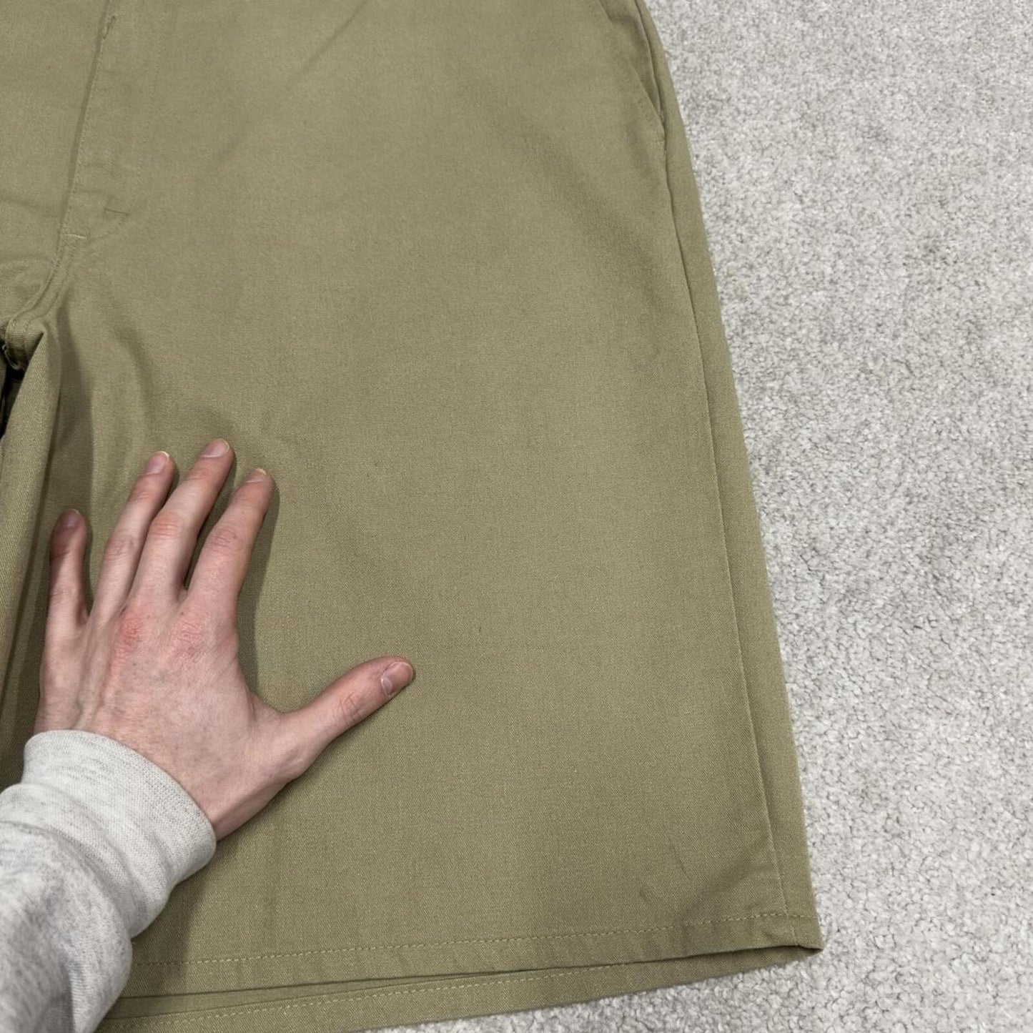 Y2K Dickies baggy carpenter shorts W42 skater style khaki Loose chino style summer festival shorts