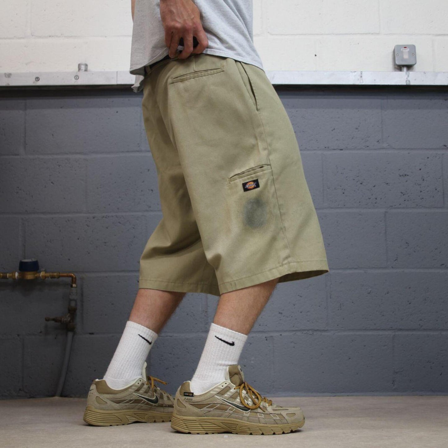 Dickies baggy chino shorts carpenter khaki Chino style skater shorts long wide leg festival