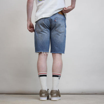 Mens Levi’s denim shorts W32