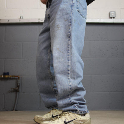 Levi’s 550 relaxed jeans y2k W34L29 blue red tab logo
