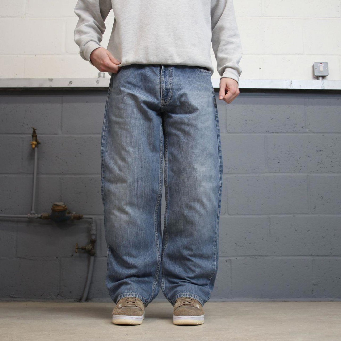 Vintage blue Paco jeans W36L32 loose baggy denim y2k style skater jeans waist patch stitch designs