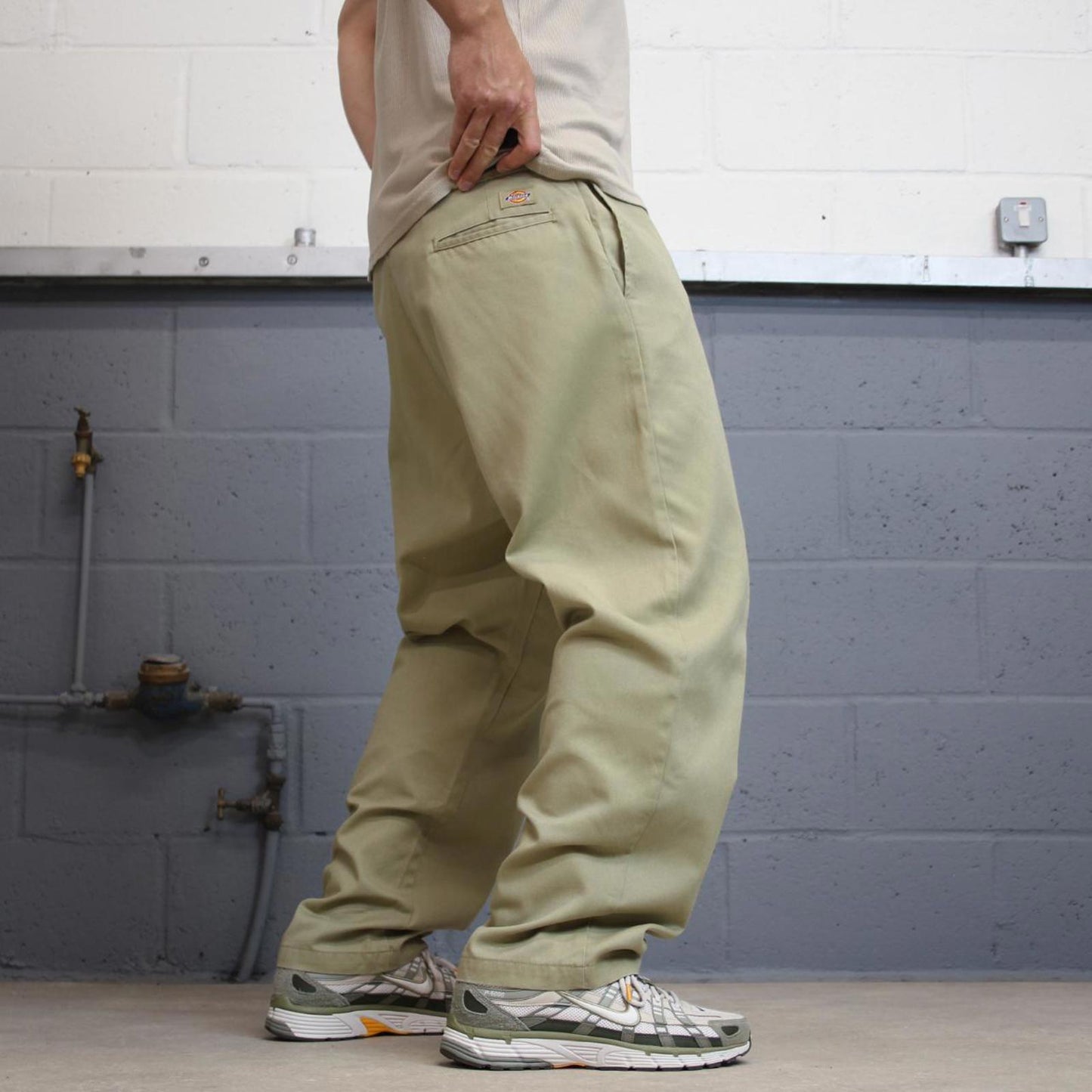 Dickies 874 Chino Pants W40 L29 Loose original fit khaki chino skate pants