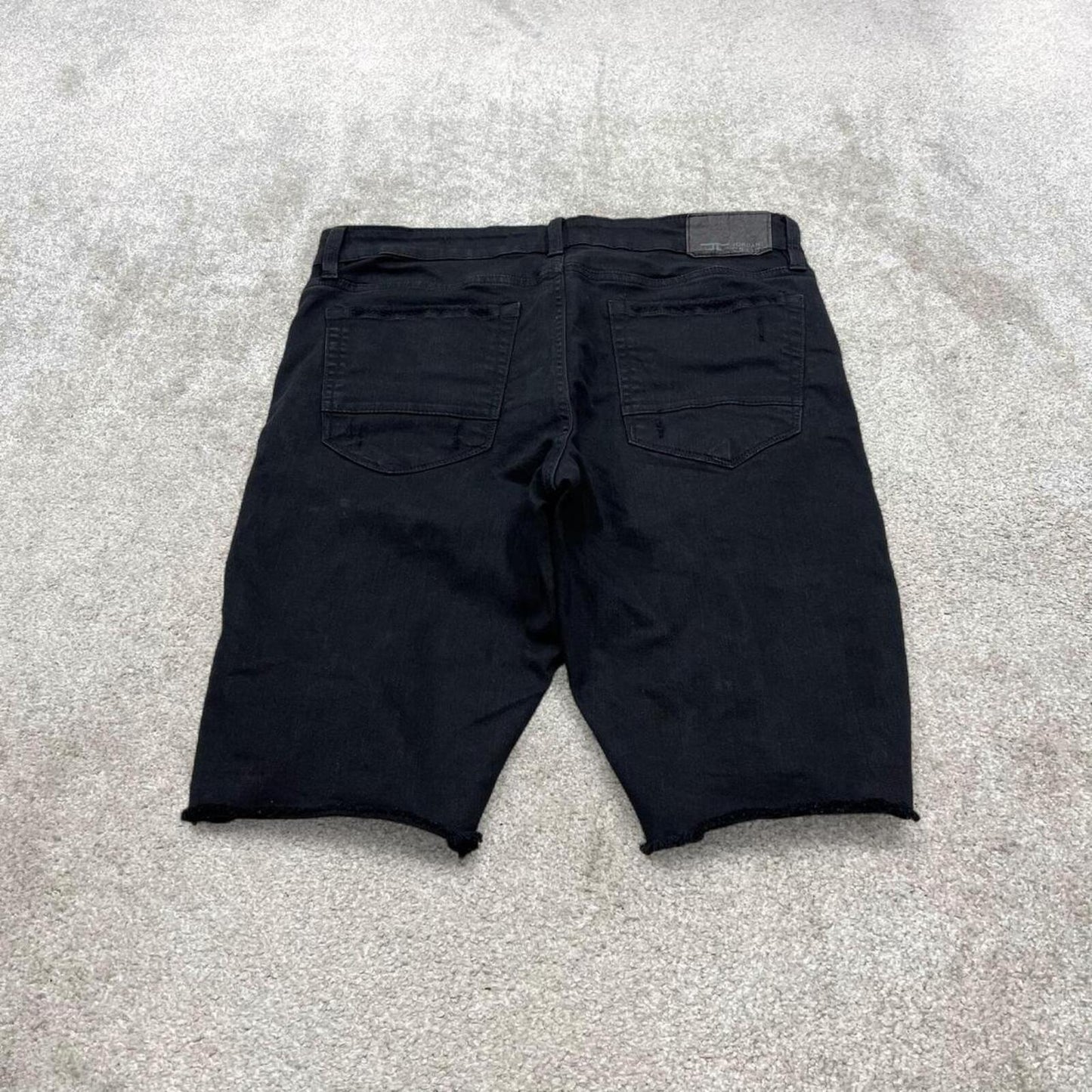 Y2k distressed denim shorts black W32 Jordan Craig summer ripped jorts