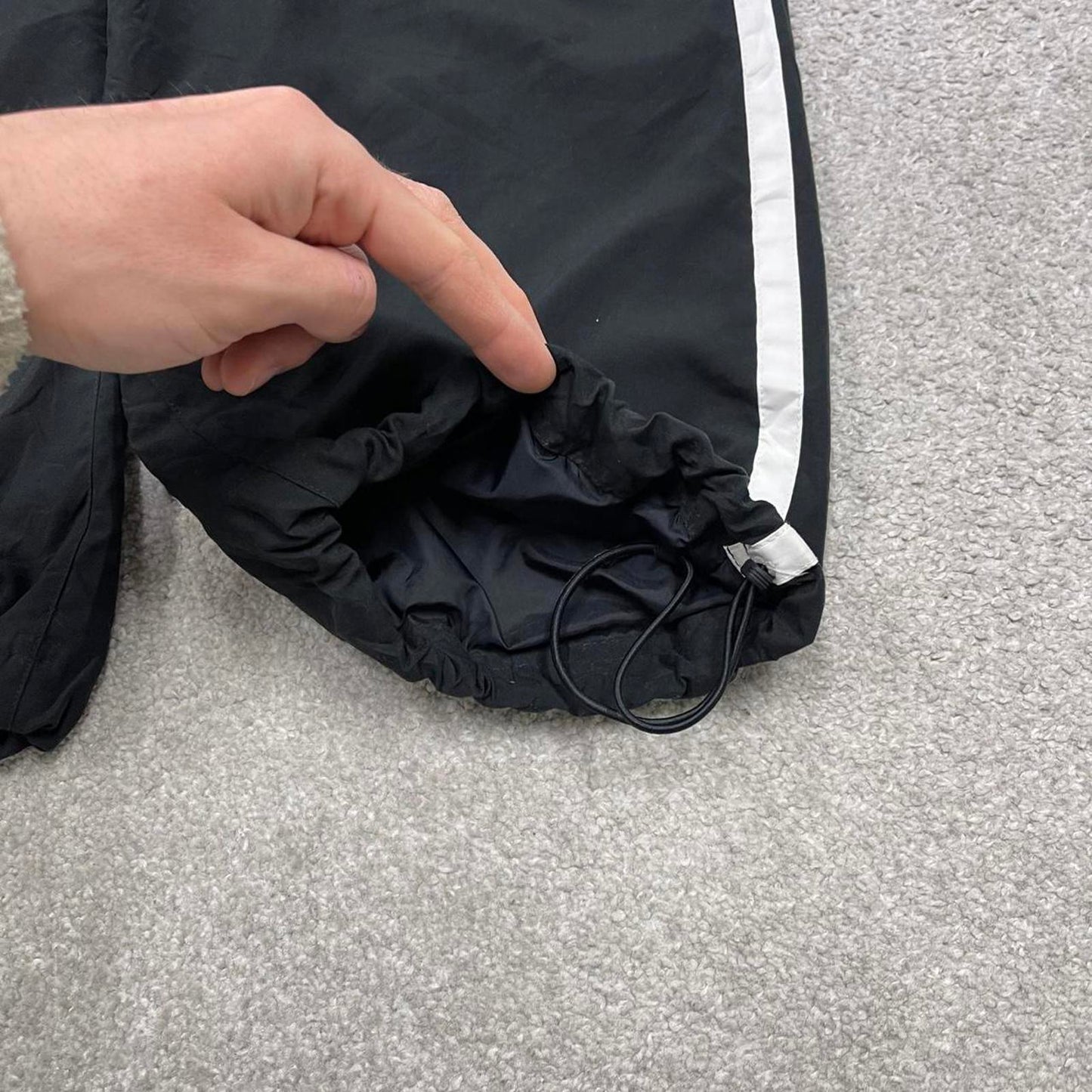 Y2k baggy Nike tracksuit bottoms wide leg black Loose lined embroidered striped track pants