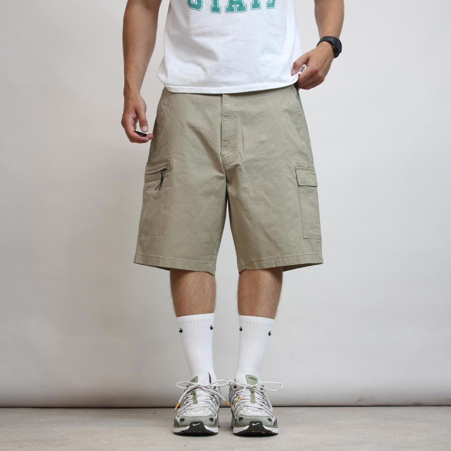 Mens Levis Denizen cargo shorts W40