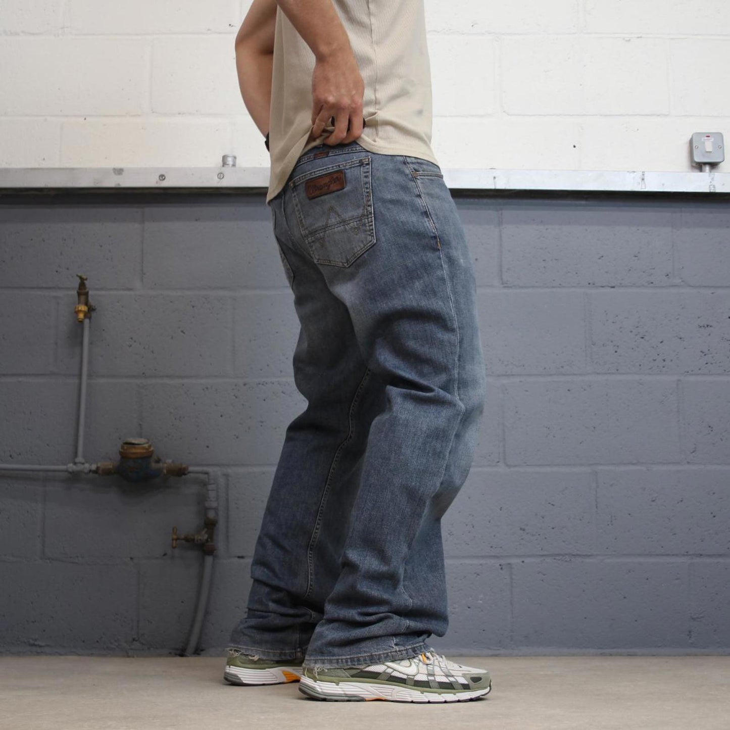 Vintage blue Wrangler jeans W38L34