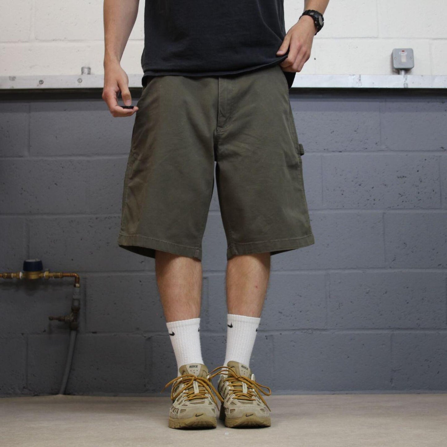 Carhartt baggy cargo shorts carpenter green Relaxed fit canvas skater style work shorts