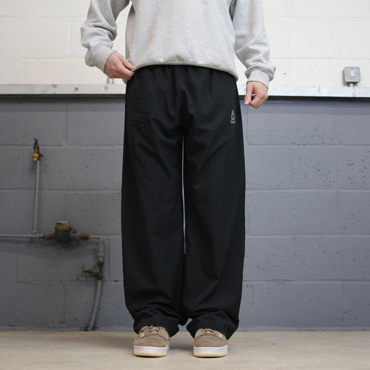 Black Reebok trackies XL Loose y2k shell suit sportswear tracksuit bottoms