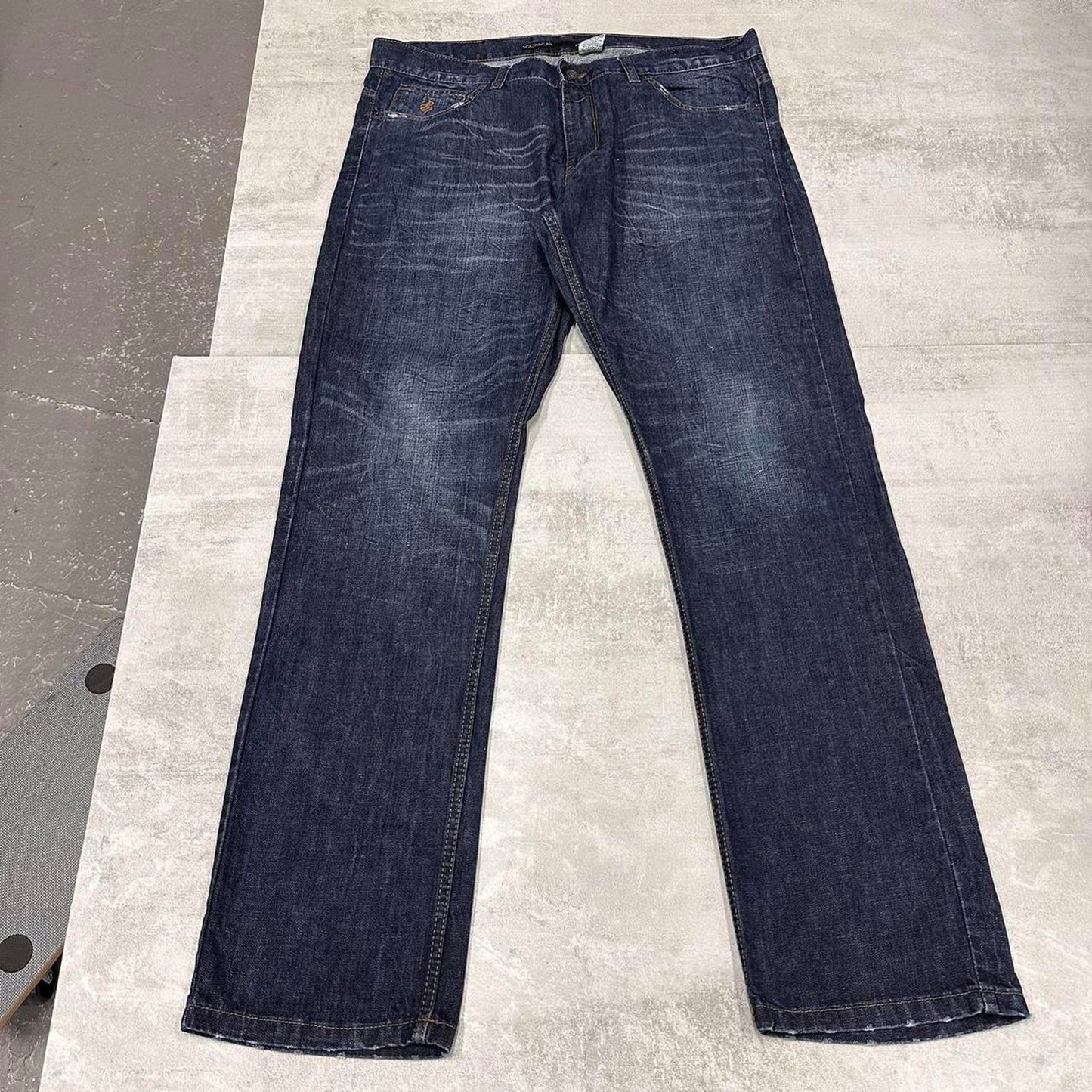 Blue Rocawear jeans W40L35 embroidered y2k stitch style straight fit denim pants