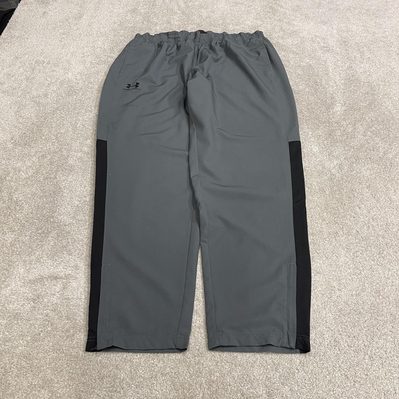 Y2K Under Armour tracksuit bottoms grey Loose lightweight floaty track pants