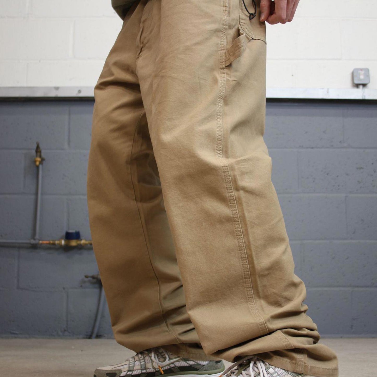 Y2K Wrangler carpenter pants loose fit tan Loose skater style cargo work pants