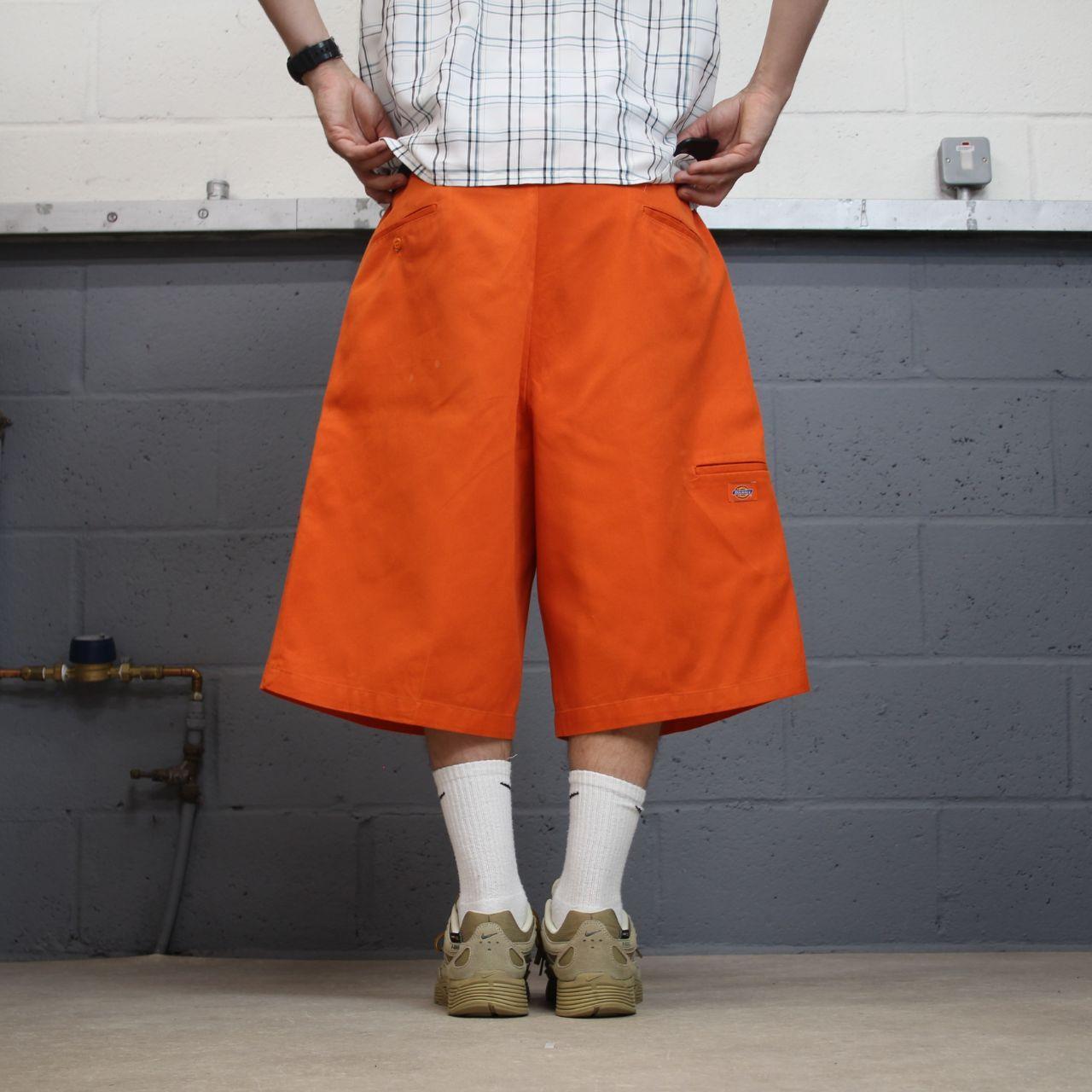 Baggy Dickies chino shorts carpenter orange Chino style skater shorts long wide leg festival