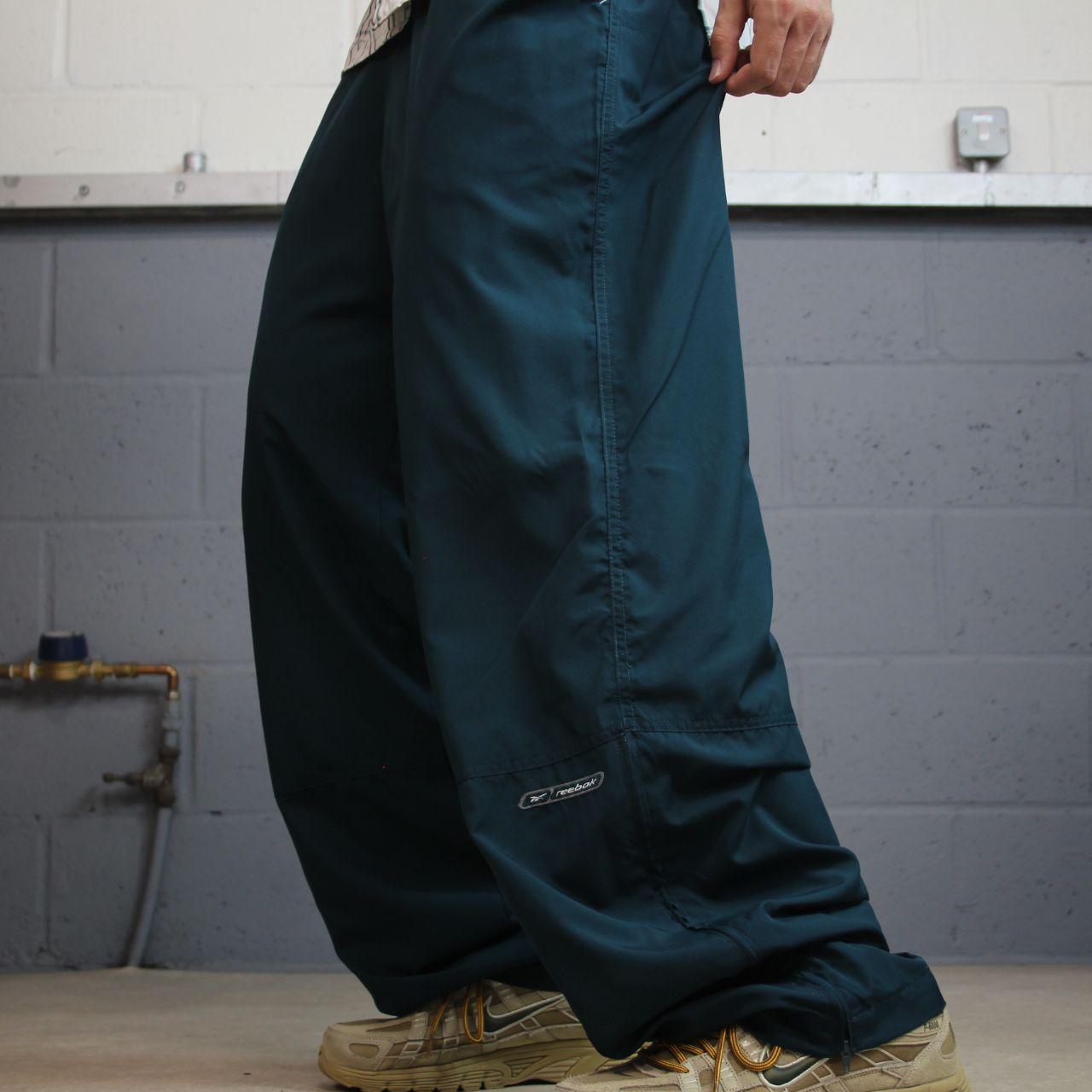 Y2K baggy Reebok tracksuit bottoms green XL Loose leg mesh lined track pants