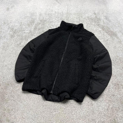 Black North Face technical jacket Large women's y2k 00s style reversible sherpa fleece coat outdoors